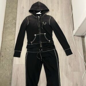 True religion tracksuit size medium